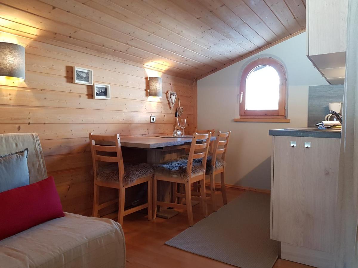 Apartmenthaus Larchenhof Ehrwald Exterior foto