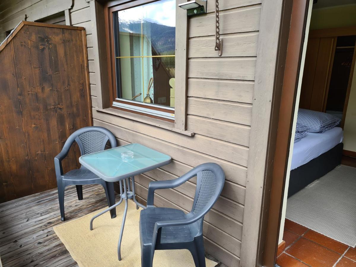 Apartmenthaus Larchenhof Ehrwald Exterior foto